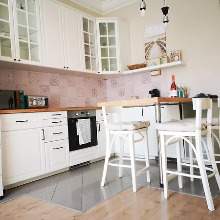 Nadszal Apartment *