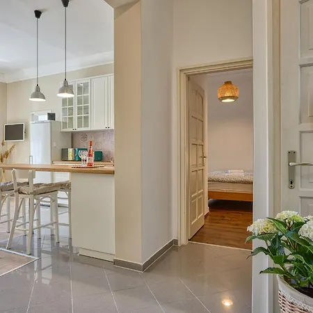 Nadszal 公寓 索普隆