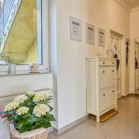 Nadszal Apartment *